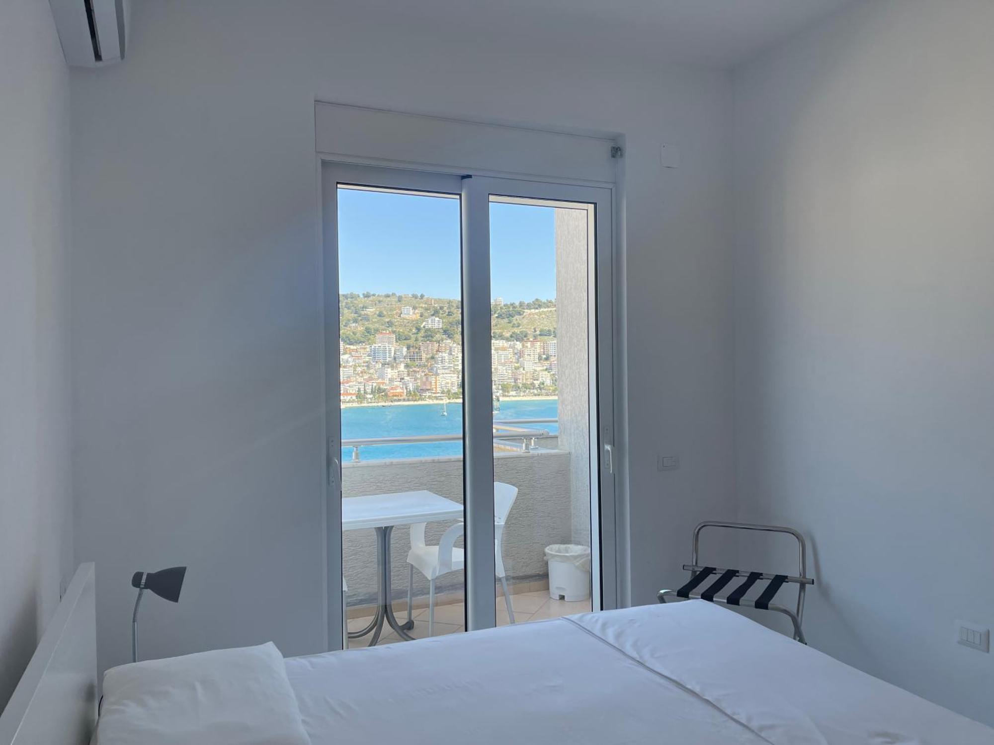 Kristina Bellavista Rooms Sarandë Eksteriør bilde